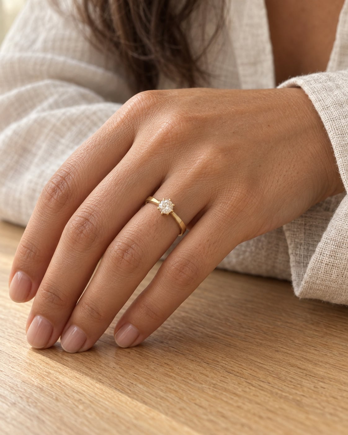 Anel Solitário em Ouro 18K com Diamante, Lapidação Brilhante 20 Pontos · foto 3