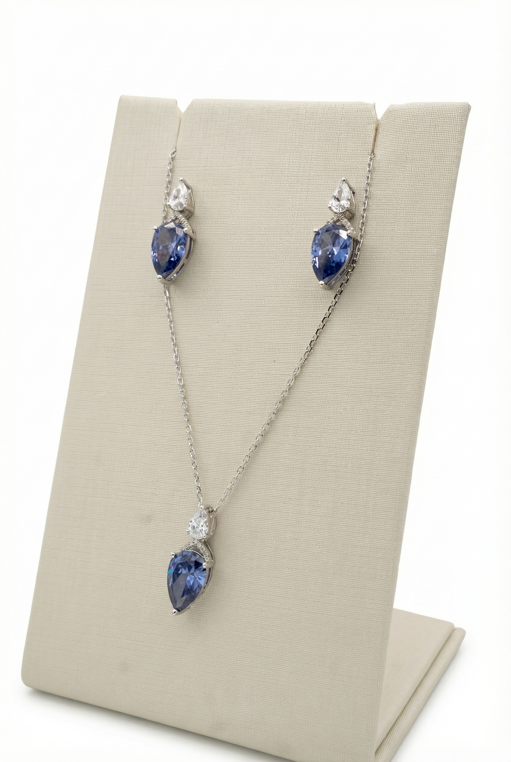 Gargantilha Rodinada com Pedra Azul em Prata 925